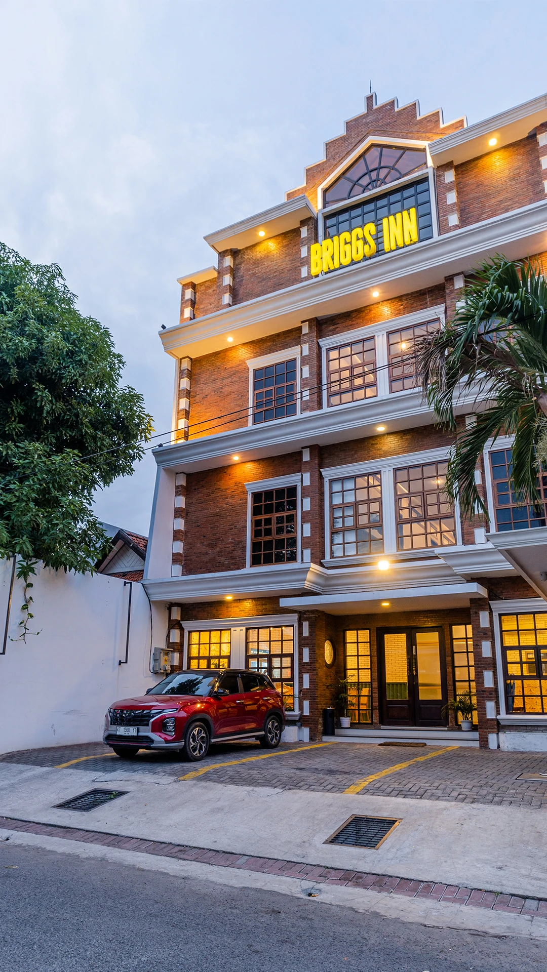 Gallery Briggs Inn Surabaya 019