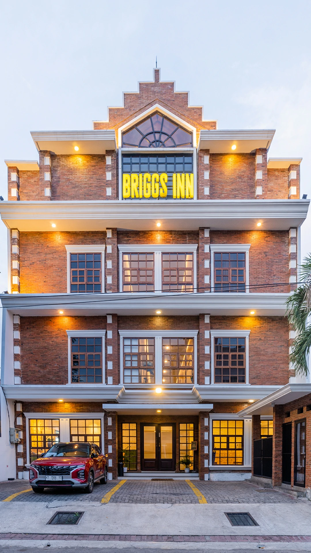 Gallery Briggs Inn Surabaya 020